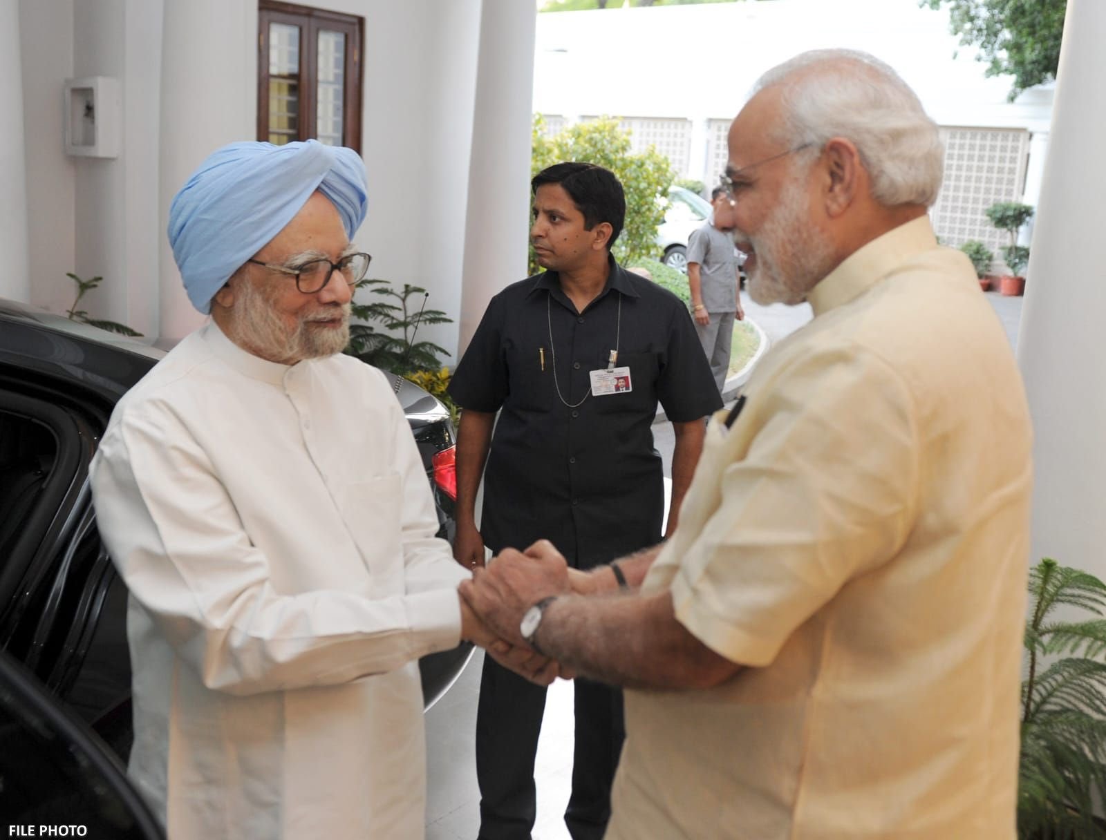 पूर्व प्रधानमंत्री और विद्वान अर्थशास्त्री डॉ. मनमोहन सिंह के निधन पर PM नरेंद्र मोदी ने गहरी संवेदना व्यक्त करते हुए दी श्रद्धांजलि