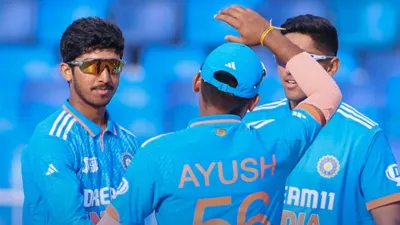भारत बनाम यूएई अंडर-19 एशिया कप 2024 : यूएई के आधे बल्लेबाज आउट होने के बाद भारत का मैच में पकड़ मजबूत