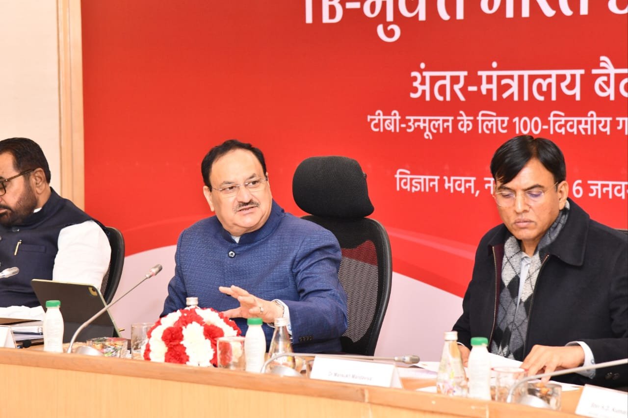 चीन के बाद भारत में HMPV वायरस का खतरा: वायरस का बच्चों और बुजुर्गों पर ज्यादा असर