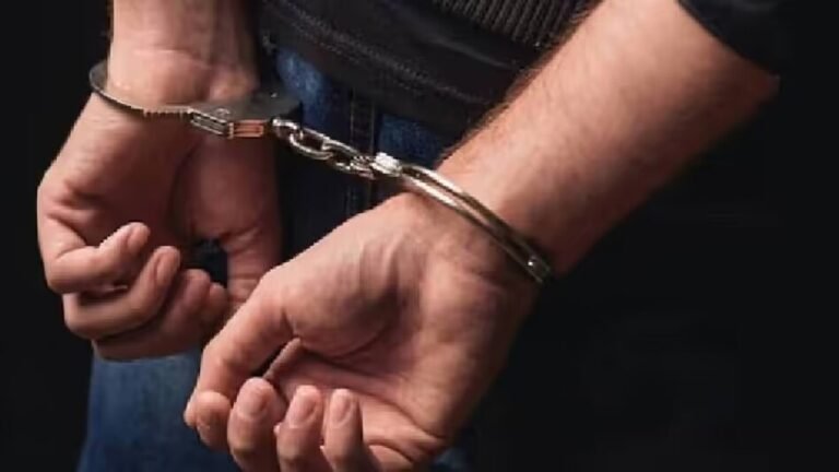 रामगढ़ में लेखापाल की गिरफ्तारी के बाद हड़कंप